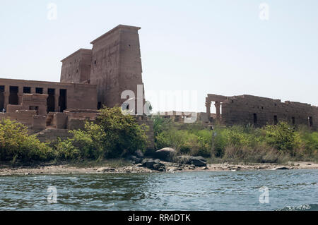 Assuan, Ägypten - 17. April 2008: Der Tempel der Isis auf Philae in der Nähe der Assuan Staudamm am Nil. Ägypten Stockfoto