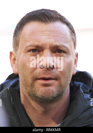 München, Deutschland. 23. Februar, 2019. Pal DARDAI, Hertha Head Coach, Team Manager action, Einzelbild, Mimik, halbe Größe, Porträt, FC BAYERN MÜNCHEN - Hertha BSC Berlin 1-0-DFL-Bestimmungen verbieten die Verwendung von Fotografien als BILDSEQUENZEN und/oder quasi-VIDEO - 1. Deutsche Fussball Liga, München, 23. Februar 2019 Saison 2018/2019, Spieltag 24, FCB, München, © Peter Schatz/Alamy leben Nachrichten Stockfoto