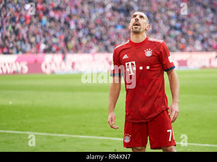 München, Deutschland. 23. Februar, 2019. Franck Ribery, FCB 7 traurig, enttäuscht, wütend, Emotionen, Enttäuschung, Frustration, Frustration, Traurigkeit, Verzweiflung, Hoffnungslosigkeit, FC BAYERN MÜNCHEN - Hertha BSC Berlin 1-0-DFL-Bestimmungen verbieten die Verwendung von Fotografien als BILDSEQUENZEN und/oder quasi-VIDEO - 1. Deutsche Fussball Liga, München, 23. Februar 2019 Saison 2018/2019, Spieltag 24, FCB, München, © Peter Schatz/Alamy leben Nachrichten Stockfoto