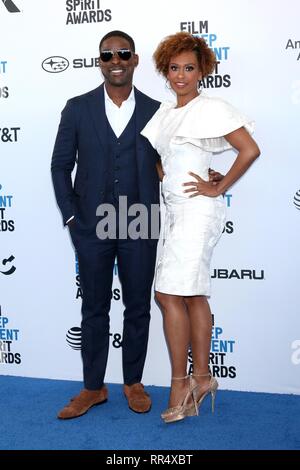 Sterling Brown, Ryan Michelle Bathe in der Ankunftshalle für 34th Film Independent Spirit Award Ceremony - Ankünfte 2, am Strand von Santa Monica, Santa Monica, CA, 23. Februar 2019. Foto von: Priscilla Grant/Everett Collection Stockfoto