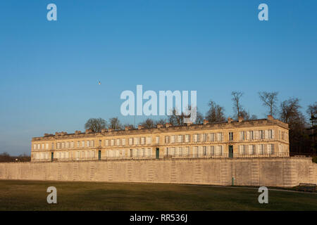 Das Château d'Enghien (gebaut 1769) auf dem Gelände des Château de Chantilly, Oise, Frankreich Stockfoto