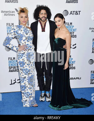 SANTA MONICA, CA - 23. Februar: (L-R) Emmy Raver-Lampman, daveed Diggs und Janina Gavankar der 2019 Film Independent Spirit Awards teilnehmen auf der Beac Stockfoto