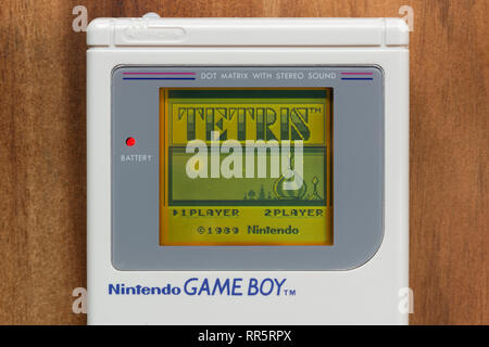 Der Startbildschirm des Spiels Tetris wie auf ein 1989 Nintendo Game Boy (nur redaktionelle Nutzung). Stockfoto