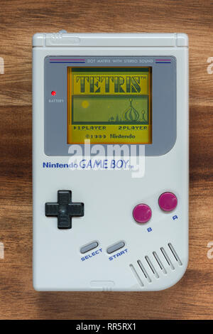 Der Startbildschirm des Spiels Tetris wie auf ein 1989 Nintendo Game Boy (nur redaktionelle Nutzung). Stockfoto