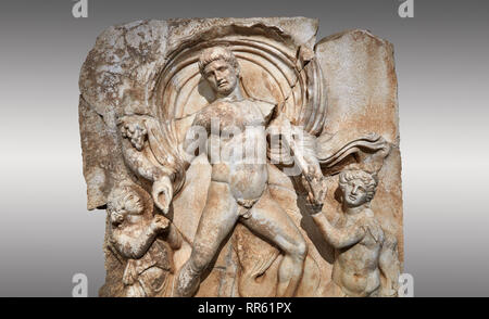 Römische Sebasteion Relief des Kaisers Claudius als Gott, der das Meer und das Land, Afrodisias Museum, Aphrodisias, Türkei. Der Kaiser als Gott Claudius Stockfoto