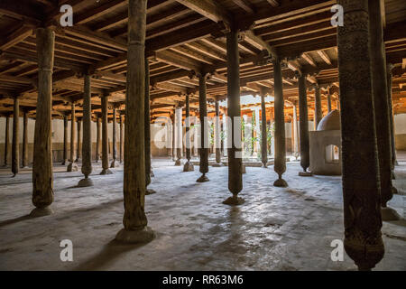 Holz spalten der Juma Moschee geschnitzt (freitagsmoschee) in der Festung Itschan-kala, Usbekistan Chiwa Stockfoto