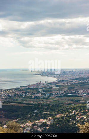 Luftaufnahmen von Barcelona aus einem natürlichen Park Serralada de Marina Stockfoto