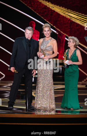 Greg Cannom, Kate Biscoe und Patricia Dehaney der Oscar® für die Errungenschaft in der Verfassung akzeptieren während des Live ABC Telecast der 91 Oscars® auf der Dolby® Theater in Hollywood, CA am Sonntag, 24. Februar 2019. Stockfoto