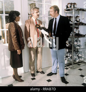 TATORT/Kuscheltiere/D 1982/Hajo Gies/NATE SEIDS (Sylvia), HEIN FIKKERS, Eberhard Feik (Christian Thanner) 29408/Überschrift: TATORT/D 1982 Stockfoto