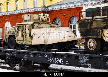 Orjol, Russland. 25. Feb 2019. Militärische trophy Technologie. Der Zug der militärisch-yrian Wendepunkt patriotischen Aktion' besuchen fast alle größeren Städte Russlands Credit: SERGEI CHAIKO/Alamy leben Nachrichten Stockfoto