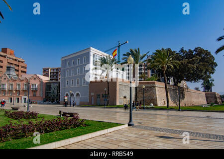 Cartagena, Murcia, Spanien; Februar 2017: Platz und Gebäude im historischen Zentrum der Stadt Cartagena, in der Provinz Murcia Stockfoto