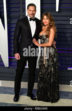 Sofia Vergara und Joe Manganiello Teilnahme an die Vanity Fair Oscar Party im Wallis Annenberg Center für Darstellende Künste in Beverly Hills, Los Angeles, Kalifornien, USA, statt. Stockfoto