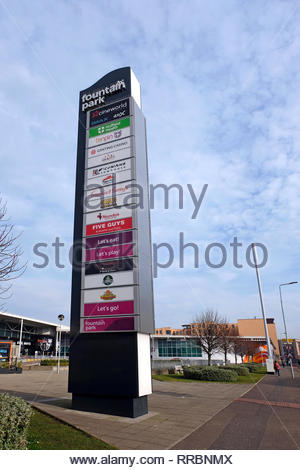 Brunnen Park, Restaurant- und Unterhaltungsviertel wie Bowling, Casino, Bars, Fitnessstudio, Kino, Edinburgh, Schottland Stockfoto