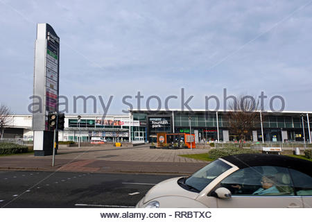 Brunnen Park, Restaurant- und Unterhaltungsviertel wie Bowling, Casino, Bars, Fitnessstudio, Kino, Edinburgh, Schottland Stockfoto