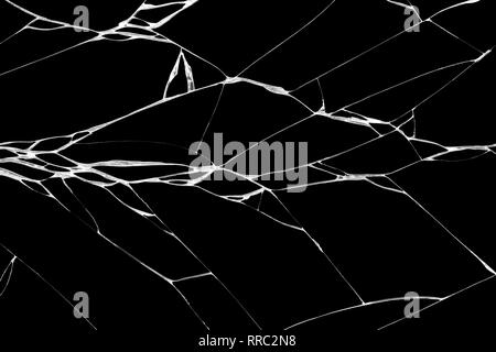 Close-up Kunst der Muster der Knicke und Risse auf dem Touchscreen Display des Smartphones durch fallende auf schwarzem Hintergrund verursacht Stockfoto