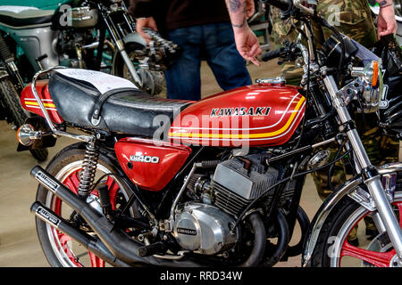 Bristol Classic Bike Show 2019 Kawasaki KH 400 Zweitakt triple Stockfoto