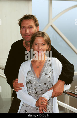 KLEMPERER, EIN LEBEN IN DEUTSCHLAND - Matthias Habich und Dagmar Manzel als Victor und Eva Klemperer. Regie: Kai Wessel/Überschrift: KLEMPERER, EIN LEBEN IN DEUTSCHLAND / BRD 1999 Stockfoto