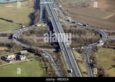 Luftaufnahme der A1 M M 18 Road Kreuzung Interchange in Yorkshire. Stockfoto