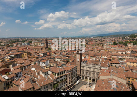 Blick auf Siena, Italien, von der Torre del Mangia Stockfoto