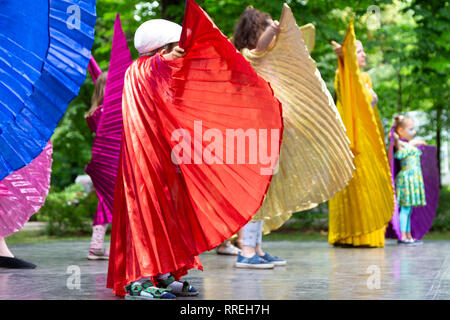 Tunder Fesztival (Feen' Festival) in Sopron, Ungarn am 9. Juni 2018 - Fairy Dance für Kinder Stockfoto