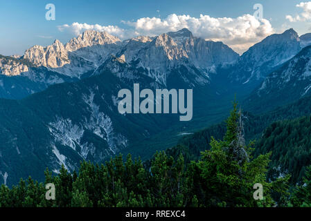 Die Julischen Alpen in Slowenien im Sommer 2018. - Mt. Triglav und Vrata Tal Stockfoto