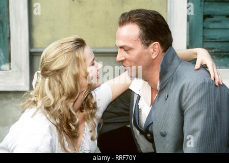 DIE BRAUT - Als Christiane Vulpius (Veronica Ferres), ein Mädchen aus einfachen Verhältnissen, die sich in den Dichterfürsten Johann Wolfgang von Goethe (Herbert Knaup) hat, wird sie zum Spott der Weimarer Gesellschaft. Ik hält sie ihm jahrzehntelang auch ohne Trauschein sterben Treue... Regie: Egon Günther/Überschrift: DIE BRAUT/BRD/AUT 1999 Stockfoto