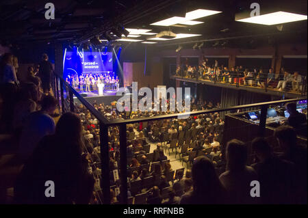 Danzig, Polen. 25 Feb, 2019. Robert Biedron, Leiter und Gründer der Wiosna (Frühling), Polnisch sozial-demokratischen und pro-europäischen politischen Partei während der regionalen Übereinkommen in Danzig, Polen. Februar 2019 Credit: Wojciech Strozyk/Alamy leben Nachrichten Stockfoto