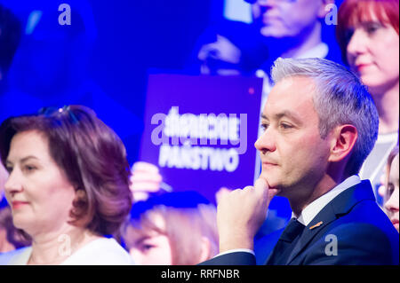 Danzig, Polen. 25 Feb, 2019. Robert Biedron, Leiter und Gründer der Wiosna (Frühling), Polnisch sozial-demokratischen und pro-europäischen politischen Partei während der regionalen Übereinkommen in Danzig, Polen. Februar 2019 Credit: Wojciech Strozyk/Alamy leben Nachrichten Stockfoto