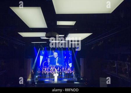 Danzig, Polen. 25 Feb, 2019. Robert Biedron, Leiter und Gründer der Wiosna (Frühling), Polnisch sozial-demokratischen und pro-europäischen politischen Partei während der regionalen Übereinkommen in Danzig, Polen. Februar 2019 Credit: Wojciech Strozyk/Alamy leben Nachrichten Stockfoto