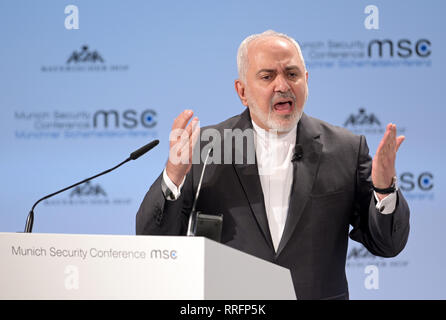 17. Februar 2019, Bayern, München: Der iranische Aussenminister Mohammad Javad Zarif auf der Münchener Sicherheitskonferenz in Deutschland am 17. Februar 2019. Foto: Tobias Hase/dpa Stockfoto