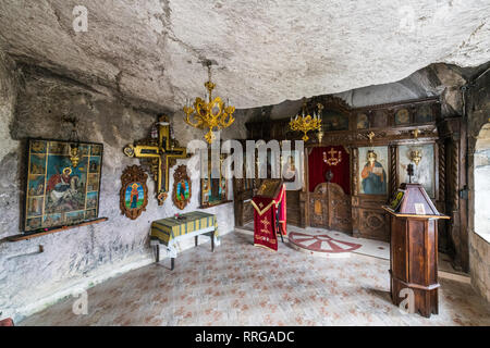 Rock Kloster St. Dimitar Basarbovski aus dem 12. Jahrhundert, UNESCO-Weltkulturerbe, Ivanavo, Bulgarien, Europa Stockfoto