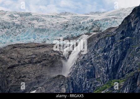 Kjenndal Gletscher und Umgebung, Norwegen, Skandinavien, Europa Stockfoto