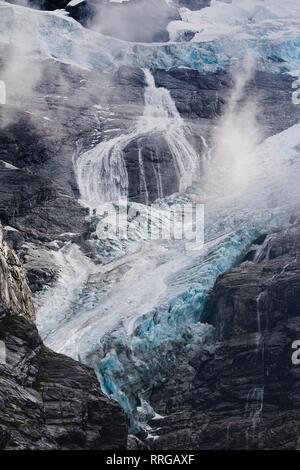 Kjenndal Gletscher und Umgebung, Norwegen, Skandinavien, Europa Stockfoto