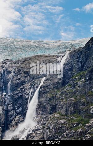 Kjenndal Gletscher und Umgebung, Norwegen, Skandinavien, Europa Stockfoto