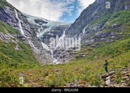 Kjenndal Gletscher und Umgebung, Norwegen, Skandinavien, Europa Stockfoto