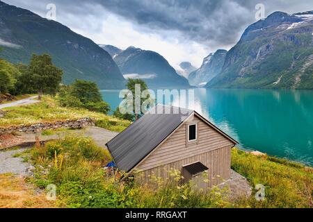 Kjenndal Gletscher und Umgebung, Norwegen, Skandinavien, Europa Stockfoto