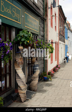 Kultureller Tourismus: Der Buchladen in Wigtown, einem kleinen Dorf in Dumfries und Galloway, bekannt als National Scotland Book Town, Großbritannien Stockfoto