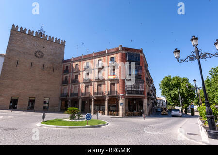 Torre De Los Aliatares, Aliatares Tower, Calle Obispo Narváez, Baeza, Provinz Jaen, Andalusien, Spanien Stockfoto