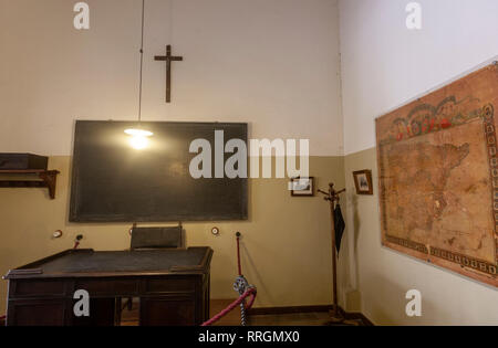 Tafel in einem Klassenzimmer der Antonio Machado, Baeza, Provinz Jaen, Andalusien, Spanien Stockfoto