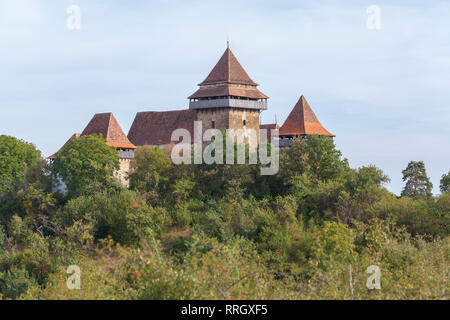 Viscri befestigte Kirche: eine lutherische Romanischen Wehrkirche in Viscri, Brasov County, in der Region Siebenbürgen in Rumänien Stockfoto