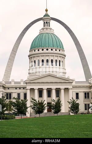 St. Louis Gerichtsgebäude Gebäude mit arch Missouri Stockfoto