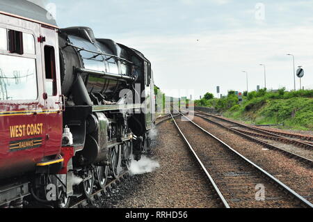 Jacobite Dampfzug nach Mallaig station Stockfoto