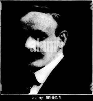 . Floristen Review [microform]. Blumenzucht. | HENNE Weihnachten kommt wieder 1920 wir die gleichen Sorgen haben soll, der Hur-Ries, der gleiche hektische und geschäftigen für den Ansturm bereit zu erhalten. Wie ich manchmal Neid der Florist im Land Stadt mit seinem Angebot an Gewächshäusern in seinem Hinterhof! Wie wenig er sich vorstellen, wie wir Floristen in den größeren Städten haben jede Hand zu berechnen - streichen und jede Bewegung im Voraus über Weihnachten in der guten Art und Weise zu ziehen! Ich will nicht mit großen Gewinne zu sagen; ich möchte nur mit unseren Farben fliegen nach der Schlacht gewonnen ist zu sagen, daß unsere Freunde vor Stockfoto