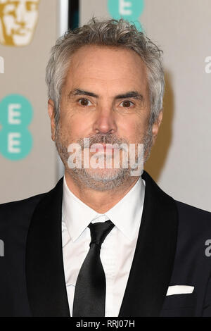 Mexikanischen Regisseur Alfonso Cuaron besucht die EE British Academy Film Awards in der Royal Albert Hall in London. 10. Februar 2019 © Paul Treadway Stockfoto
