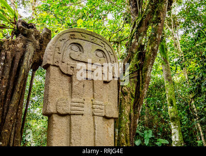 Präkolumbianische Skulptur, San Agustin Archäologischen Park, UNESCO-Weltkulturerbe, Huila Abteilung, Kolumbien, Südamerika Stockfoto