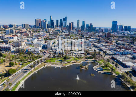 Luftaufnahme der Los Angeles Downtown Bereich mit West Lake, Kalifornien Stockfoto