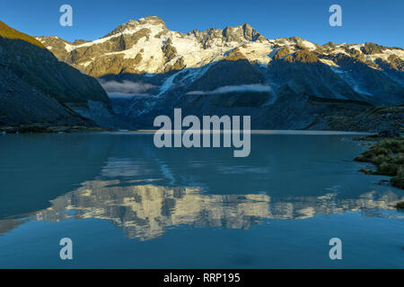 Ozeanien, Neuseeland, Aotearoa, South Island, Südliche Alpen, Mount Cook, Nationalpark, Mueller See und den Mount Sefton Stockfoto