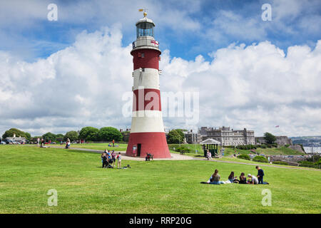 2. Juni 2018: Devon, UK-smeaton's Tower ist die dritte eddystone Leuchtturm, von John Smeaton, die demontiert und wieder aufgebaut als Plymouth Hoe gebaut Stockfoto