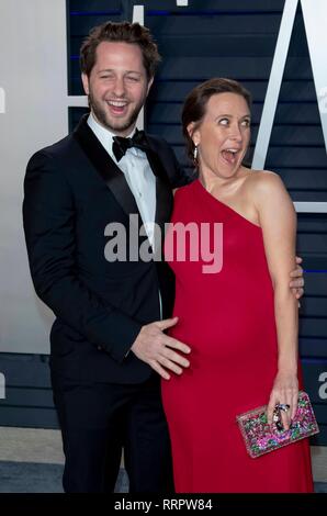 Derek Blasberg und Anne Wojcicki nehmen an der Vanity Fair Oscar Party im Wallis Annenberg Center für Darstellende Künste in Beverly Hills, Los Angeles, USA, am 24. Februar 2019. | Verwendung weltweit Stockfoto