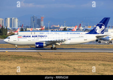 Istanbul/Türkei, 12. Februar 2019: Airbus A300 der Iran airtour Istanbul neue Flughafen (ISL/LFTM) Stockfoto